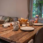 Forest Finest, Luxe Met Hot Tub Mooie Overkapping En Prachtige Tuin Met Veel Privacy شاليه هونديرلو