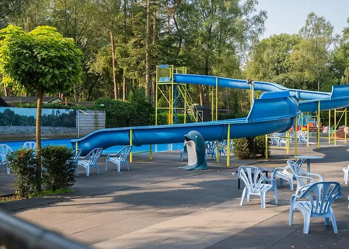 Alpesi faház Forest Finest, Luxe Met Hot Tub Mooie Overkapping En Prachtige Tuin Met Veel Privacy Hoenderloo