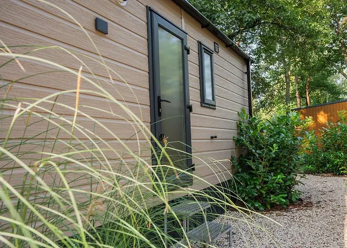 Forest Finest, Luxe Met Hot Tub Mooie Overkapping En Prachtige Tuin Met Veel Privacy * هونديرلو