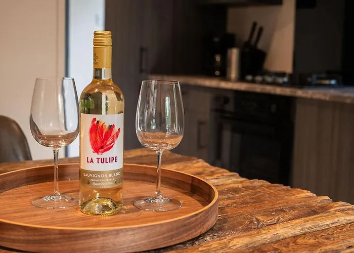 Forest Finest, Luxe Met Hot Tub Mooie Overkapping En Prachtige Tuin Met Veel Privacy 헨덜루