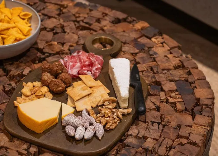 Forest Finest, Luxe Met Hot Tub Mooie Overkapping En Prachtige Tuin Met Veel Privacy